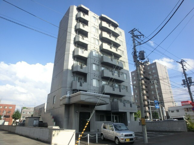 ハウスオブリザ平岸参番館