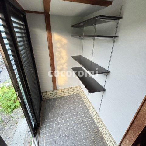枚方市尊延寺リノベ貸家の玄関