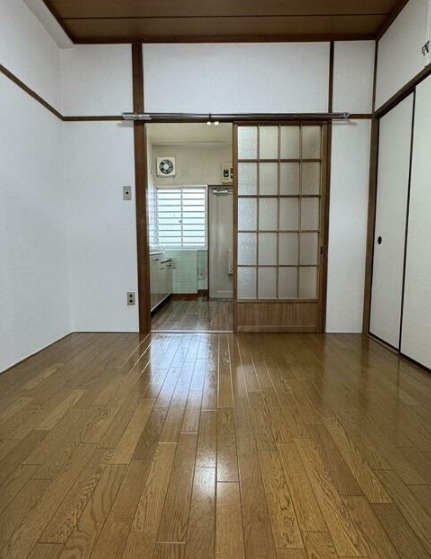 幸風マンションの居間・リビング