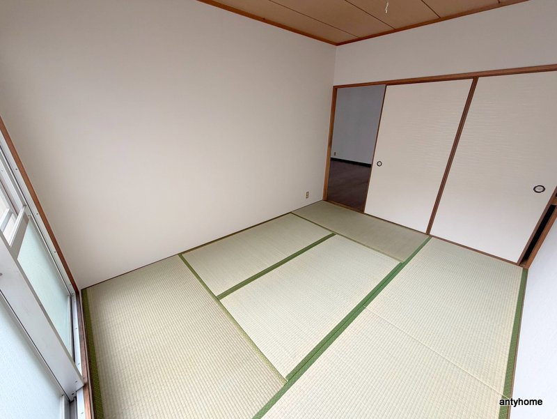 コボリマンション新大阪　仲介手数料無料の和室