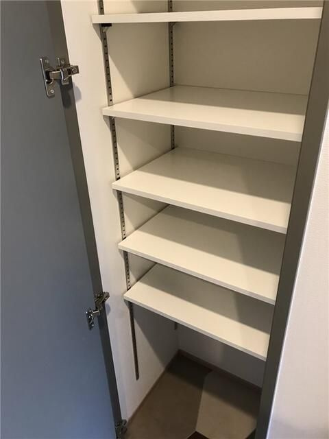 Ｂ　ＣＩＴＹ　ＡＰＡＲＴＭＥＮＴ　ＳＨＩＮＪＵＫＵ　ＮＷの収納