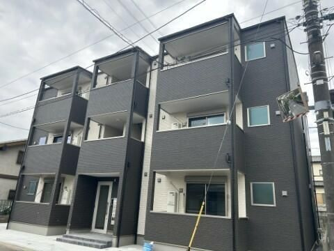 ジーメゾン春日部下蛭田の外観