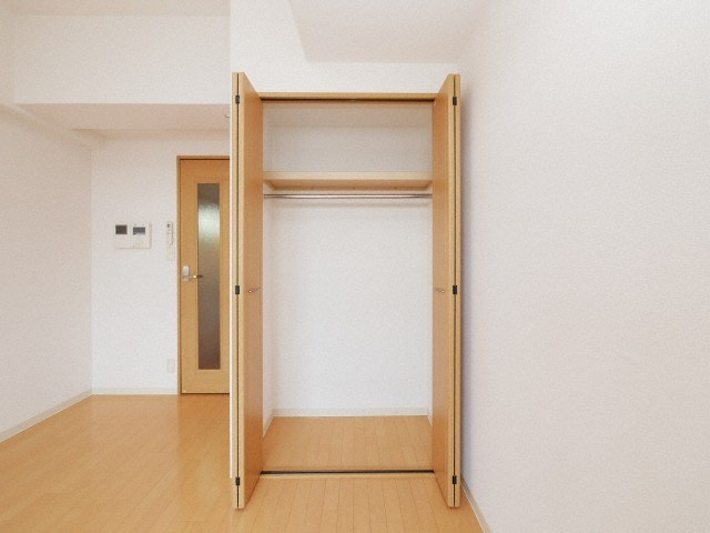 サムティ阿波座Lussoの収納