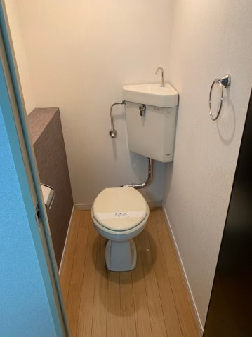 【トイレ】 | 愛和九大前ビル | 落ち着いたトイレです