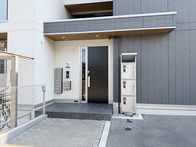 D－room今川　B棟のエントランス|D－room今川　B棟　エントランス