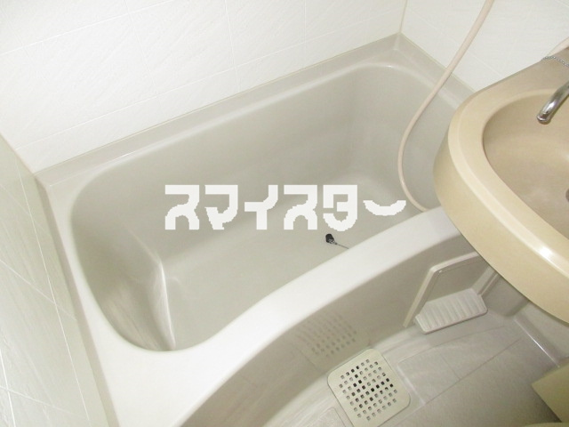 ワコーレ河辺Ⅱの浴室