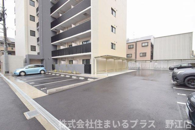 ｅｓｔａｇｅｏ関目高殿の駐車場