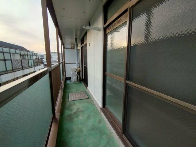 アーバンフラット壱番館のバルコニー