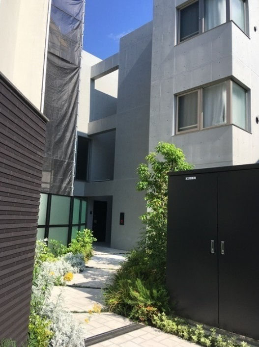 UVAS池袋