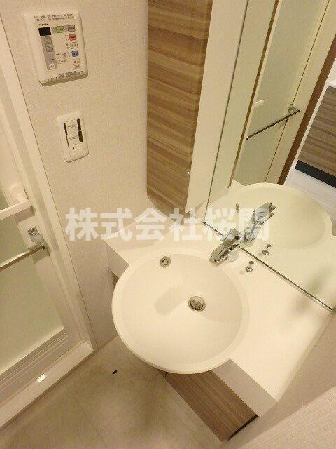 ガーラ横濱関内グランドステージの独立洗面台|独立洗面台付きJ