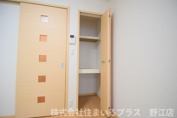 メゾンド南光の収納