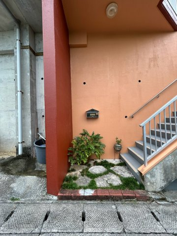 豊見城市饒波 中古戸建てのその他|玄関ポーチ