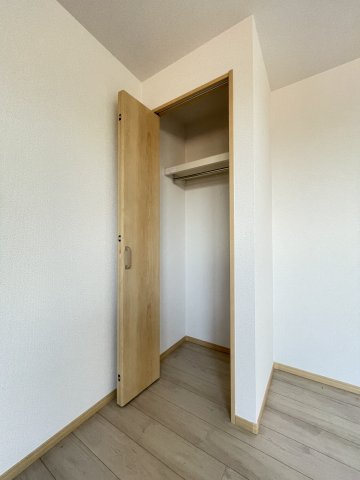 モナーク生田の収納