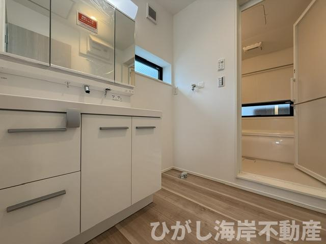 茅ヶ崎市下町屋２丁目　新築戸建　全5棟の脱衣所|脱衣スペース