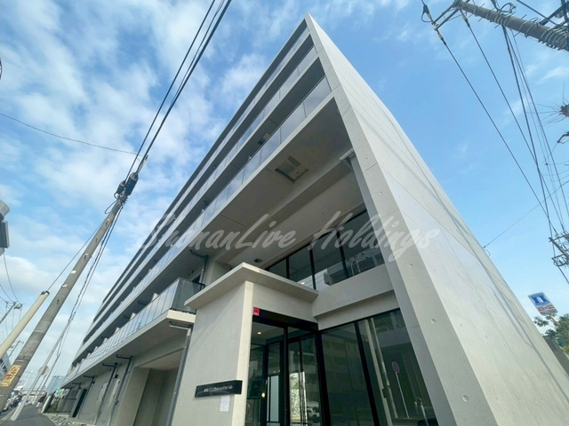 横浜市中区新山下２丁目の賃貸マンションの外観