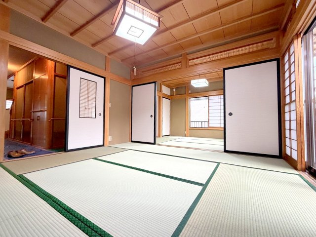 あきる野市伊奈　中古戸建の和室