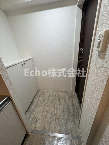 アモーレ本町 WESTの玄関