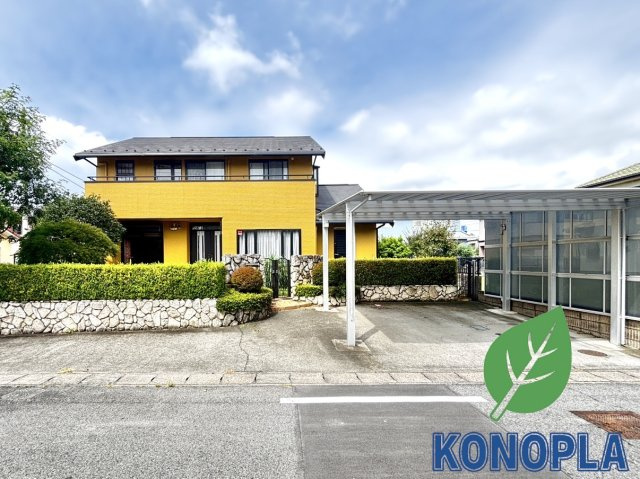 【中古戸建】伊勢崎市今泉町2丁目の外観|■外観|シンプルで洗練されたデザインは住まう人の色に染まり、個性を映し出します♪本日見学可能(*＾＾*)