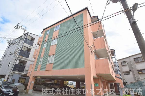 エタージュ中宮の外観