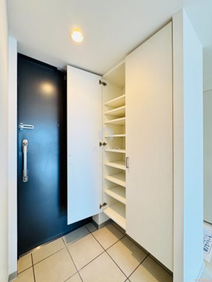 【玄関】 | エス・キュート西天満 | 同マンション別部屋　参考写真
