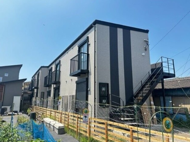 リヴェール寒川の外観