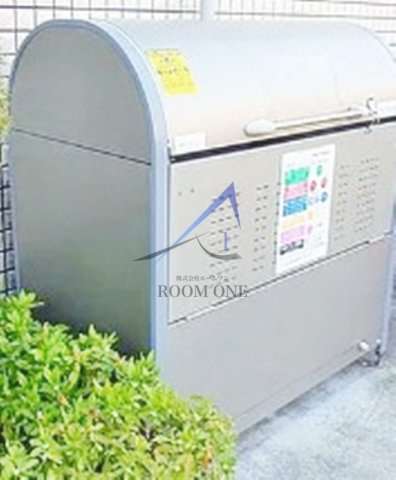 リバーサイドシャインのその他共用部分|敷地内ごみ置き場です。