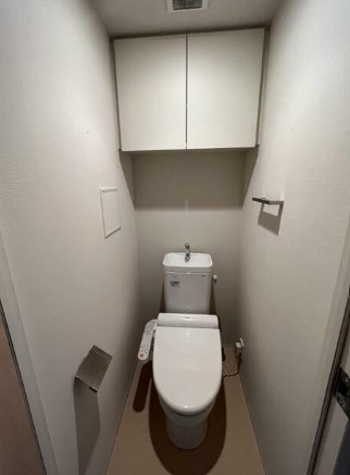メイクスデザイン町屋のトイレ