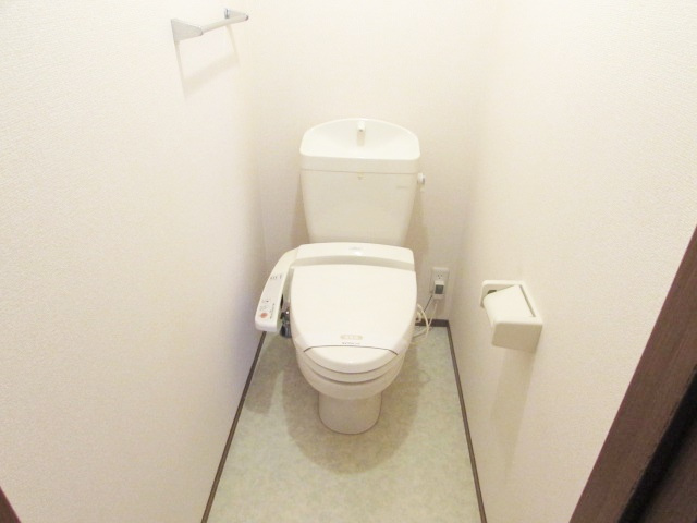 アリュール逆瀬川のトイレ