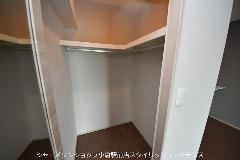 アクシオ三萩野Ⅱの収納