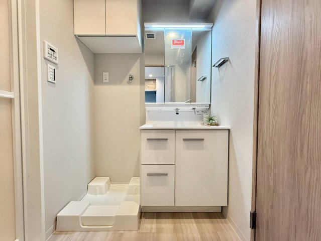 カーサ安田の内観：施工例|※施工例

現地ご見学希望・資料請求などお気軽にお問い合わせ下さい！
03-5990-5201