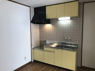 ﾊｲｽﾃｯﾌﾟ花田BCのキッチン