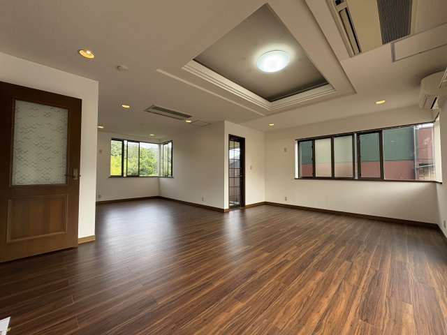 【居間・リビング】 | 有馬温泉貸戸建て | 有馬温泉貸戸建て(Good Home)
