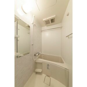 春日井市勝川町６丁目の賃貸マンションの浴室