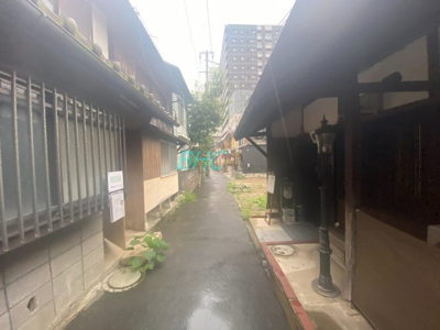 【前面道路含む現地写真】 | 梅林１丁目（西側）