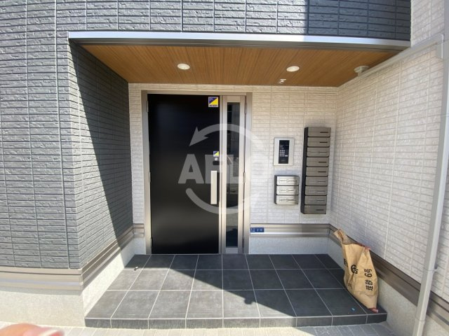 D-room今川　C棟のエントランス|D-room今川　C棟　エントランス