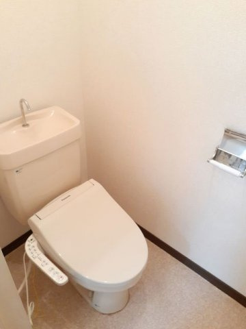 【トイレ】 | シティハイツ薬師Ａ | コンパクトで使いやすいトイレです
