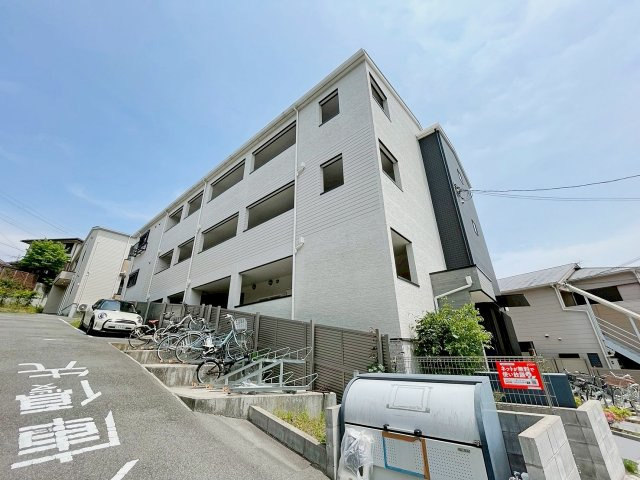 アプローズ清荒神の外観|きれいな外観です