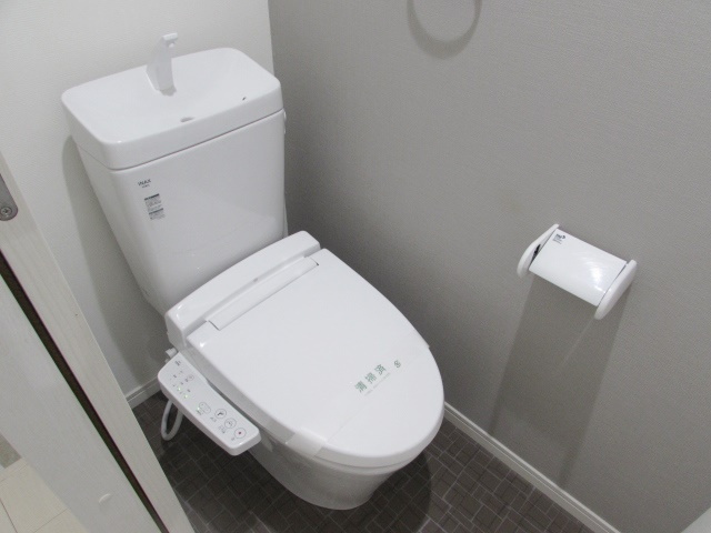 アプローズ清荒神のトイレ|※同建物の類似写真となります。