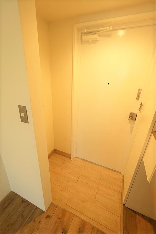 ＡＲＫ　ＨＯＵＳＥ　Ｆの玄関