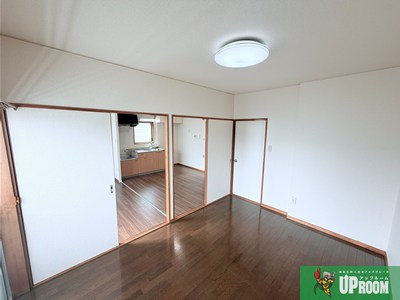 アンヒルズIの洋室