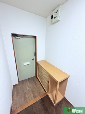 アンヒルズIの玄関