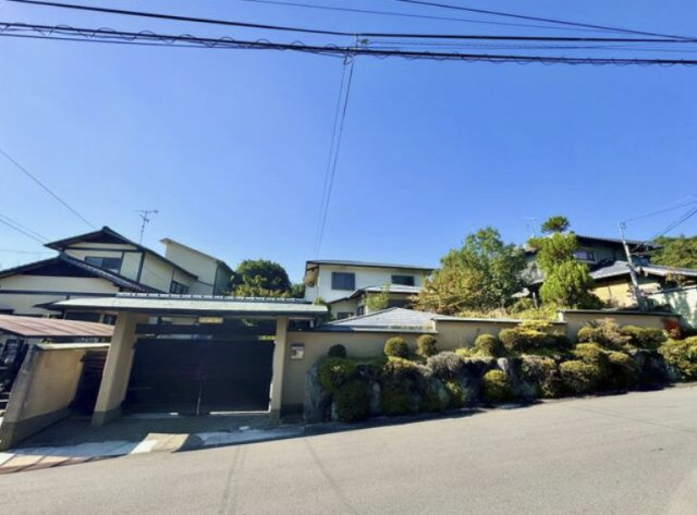 太秦中山町