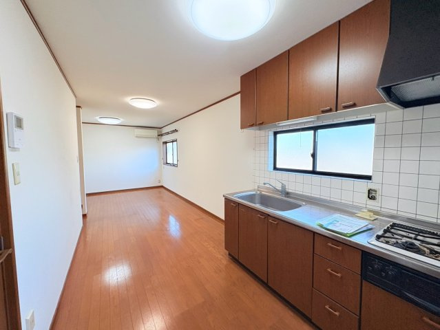 下津林番条町のキッチン