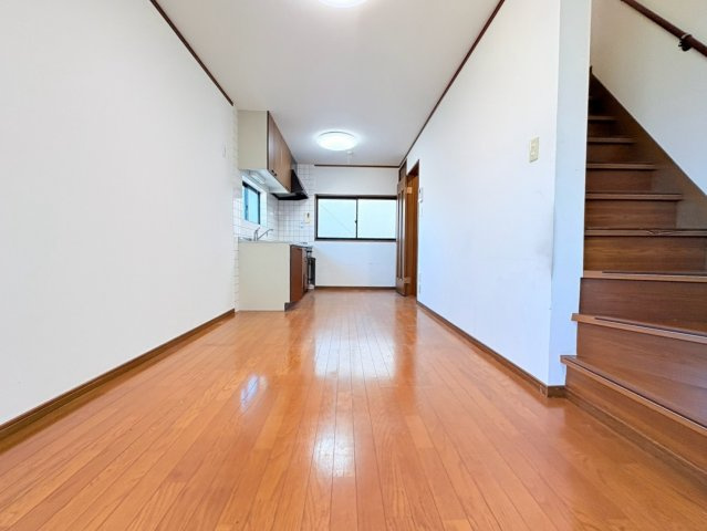 下津林番条町のその他