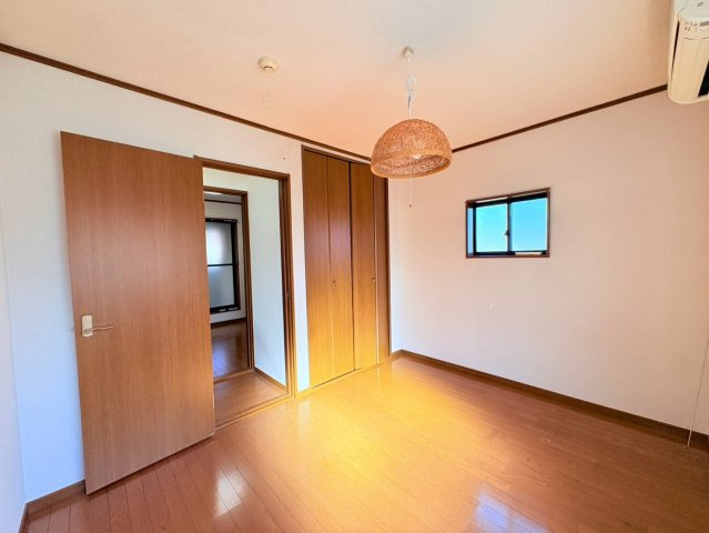 下津林番条町のその他