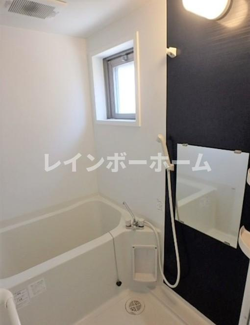 LEO参拾伍番館の浴室|同間取り別部屋参考