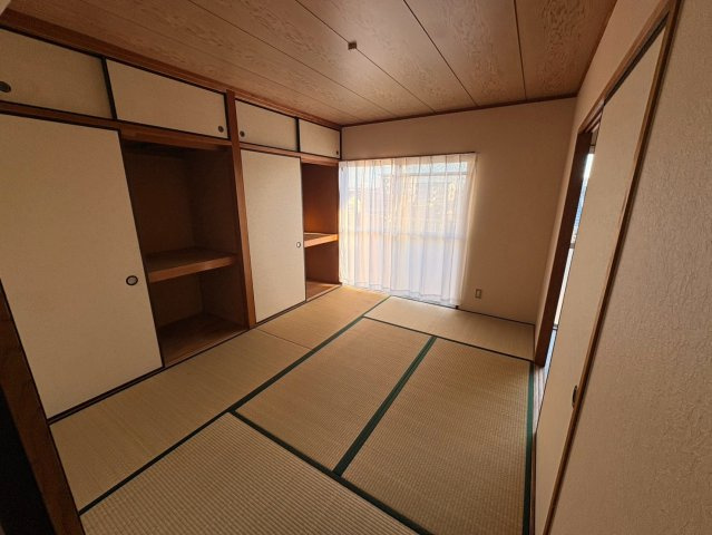 中根ビルの和室