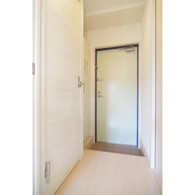 リテラス町屋の玄関