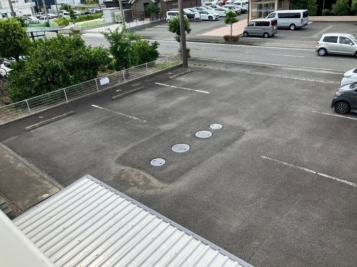 グランモアの駐車場