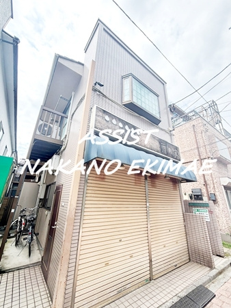 ストーリオ高円寺Ⅲのエントランス